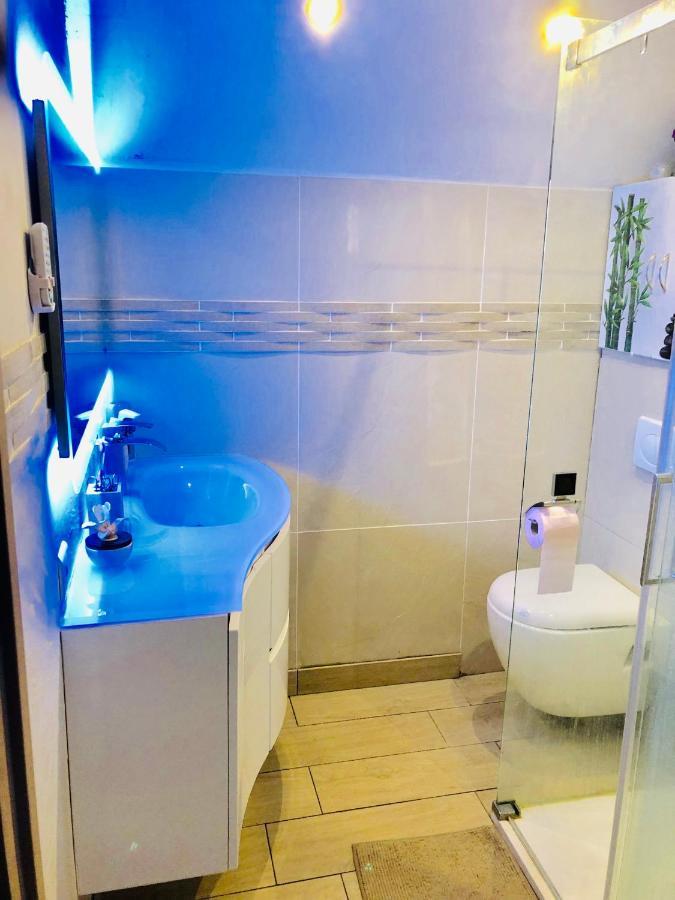 Chambres d'hôtes à thèmes à 2,4Km du parc Magny-le-Hongre Extérieur photo
